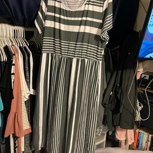 Chic Soul Let’s Get Away, Midi Dress, Charcoal